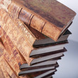 piles de livres anciens