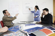 Foto: View of businesspeople in an office. View of businesspeople in an office.