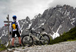 Mountainbiker über Selvapiana Mountainbiker über Selvapiana