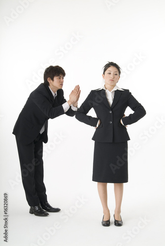 Photo: 謝る男性 謝る男性