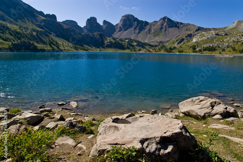 Photo: Le Lac d'Allos dans le Parc Naturel du Mercantour Le Lac d'Allos dans le Parc Naturel du Mercantour