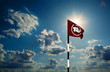 Golf-Fahne - Loch 18 + Himmel mit Sonne Golf-Fahne - Loch 18 + Himmel mit Sonne