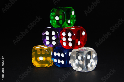 Foto: Pyramid of dice 2 Pyramid of dice 2