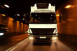 LKW im Tunnel