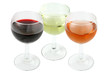 Verres de vin rouge, rosé et blanc sur fond blanc Verres de vin rouge, rosé et blanc sur fond blanc