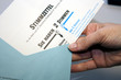 stimmzettel im Brief quer