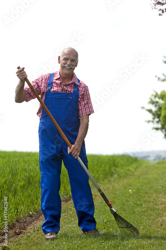 Foto: Gartenarbeit Gartenarbeit