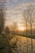 Les bords de la rivière Authie dans la brume matinale - Vallée d
