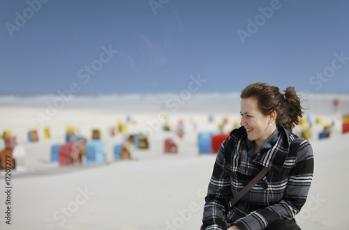 Frau am Strand von Juist - Woman at the beach of Juist