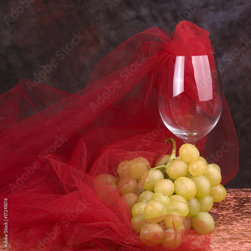 WINE GLASSE * GRAPES WINE GLASSE * GRAPES