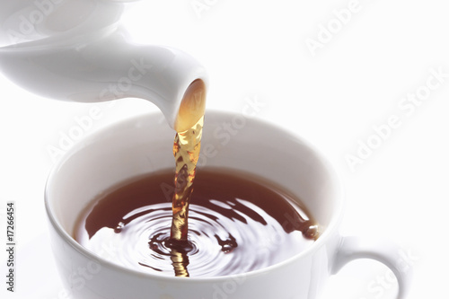 Foto: ティーポットと紅茶 ティーポットと紅茶