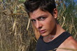 ragazzo in jeans