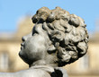 Statue Child Castle - Kinderstatue im Schlossgarten