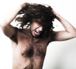 jeune homme fou crise psychopathe