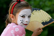 déguisée en petite asiatique
