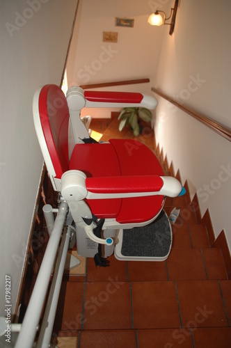 Photo: montascale per disabili e anziani montascale per disabili e anziani