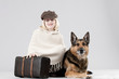 Kind mit Schäferhund
