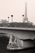 Puente d'Alma sobre el río Sena, París Puente d'Alma sobre el río Sena, París