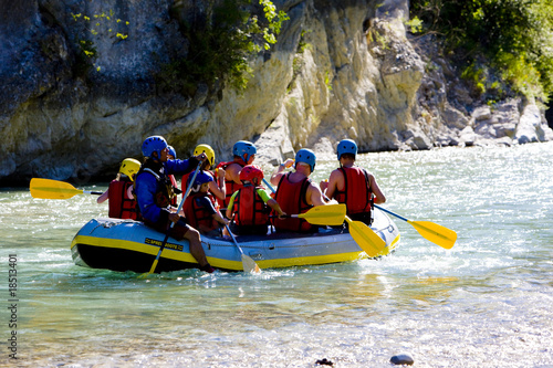 Photo: rafting, Verdon Gorge, Provence, France rafting, Verdon Gorge, Provence, France