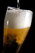 Foto: Bier einschenken Bier einschenken