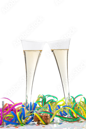 Photo: Champagner Gäser bei einer Feier im Karneval Champagner Gäser bei einer Feier im Karneval