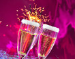 Sekt und Wunderkerzen zu Silvester Sekt und Wunderkerzen zu Silvester