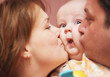 Kissing family