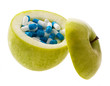 Apfel mit Tabletten Kapseln. Symbol für Vitamintabletten Apfel mit Tabletten Kapseln. Symbol für Vitamintabletten