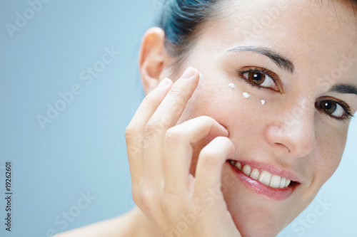 Photo: eye cream eye cream