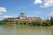 Esztergom (Ungarn) Basilika und Burganlage vom Schiff aus