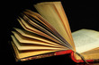 old opened book,livre ancien ouvert