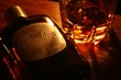 bourbon, whisky, whiskey, alcool, bouteille,verre ,ambre