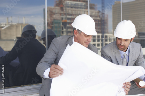 Foto: Two architects at work Two architects at work