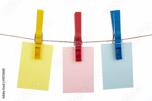 Photo: Notizzettel auf Wäscheleine Notizzettel auf Wäscheleine