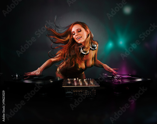  Beautiful DJ girl