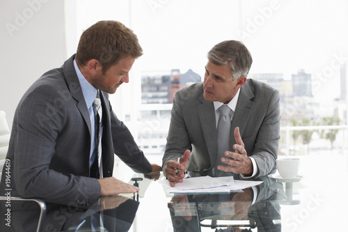 Foto: Two men at a meeting Two men at a meeting
