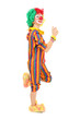 clown enfant debout sur pied