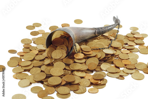 Photo: Cornucopia bone full of gold coin Cornucopia bone full of gold coin