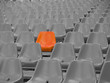 orangener Ehrenplatz auf der Tribüne