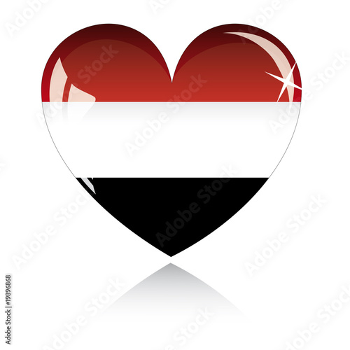 Vector heart with Egypt flag texture isolated on a white.