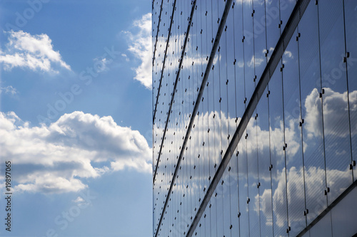 Photo: mirror on the glass facade - vienna mirror on the glass facade - vienna