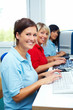 Foto: Drei Frauen am PC Drei Frauen am PC