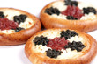 Cakes with poppyseed, curd and jam