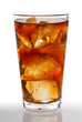 Foto: Cold glass of iced tea isolated on white with clipping path Cold glass of iced tea isolated on white with clipping path