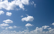 Foto: white fluffy clouds white fluffy clouds