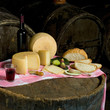 Merenda con formaggio pecorino stagionato Merenda con formaggio pecorino stagionato