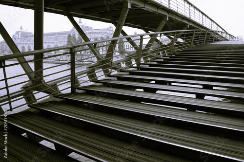 Puente de Solferino sobre el Sena, París