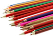 crayons noirs, crayons de couleurs fond blanc
