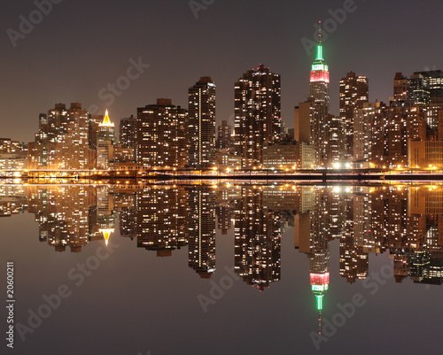 new york city skyline at night black and white. New York City Skyline at Night