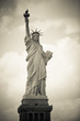 Freiheitsstatue in New York City, monochrom Freiheitsstatue in New York City, monochrom